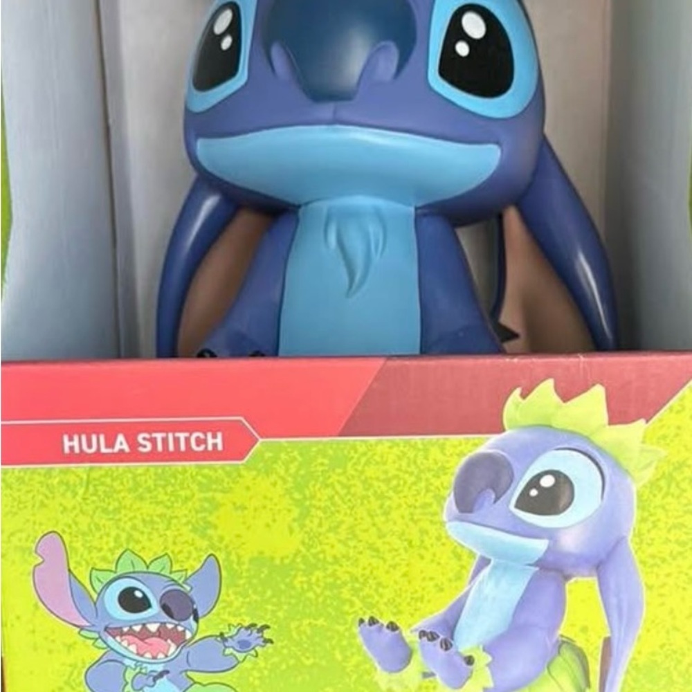 Hula Stitch Remote/Phone Holder